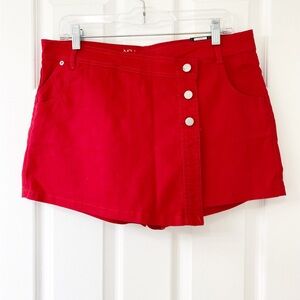 Y2K Red Denim Short Skort Skirt Front Wrap Button
New Old Stock 34” waist